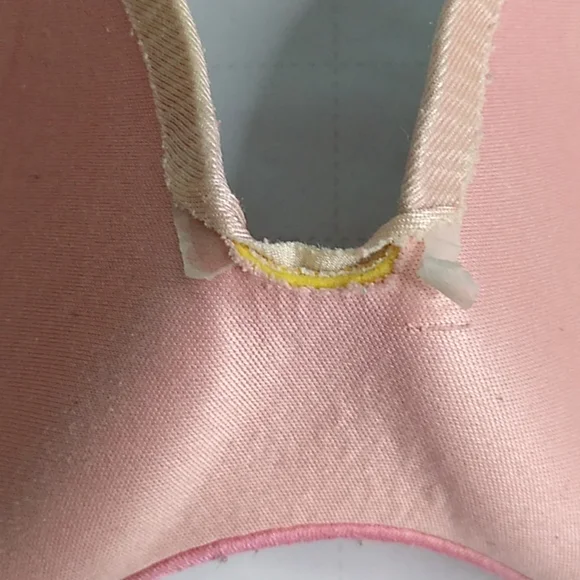 #235 Pink Yellow 36B Lined Perfect Coverage Bra some wear - Picture 6 of 8